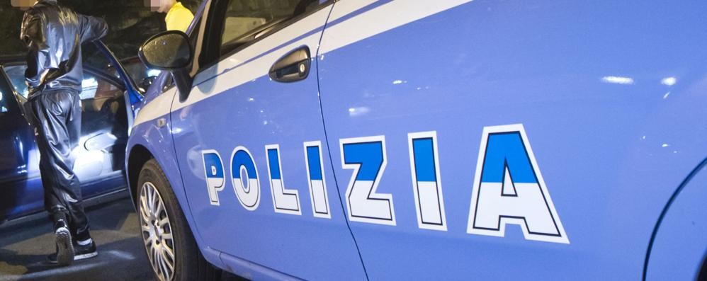 Una volante della polizia