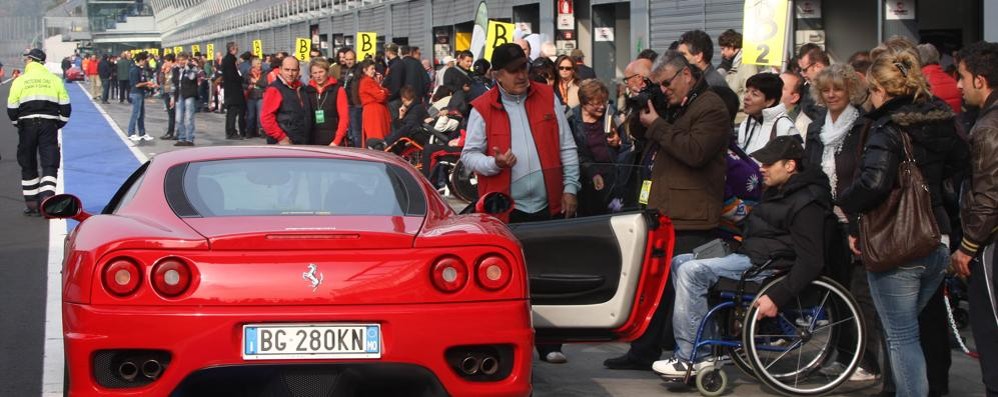 Monza, 6 ruote di speranza in autodromo