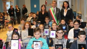 La consegna dei tablet alla Mercalli
