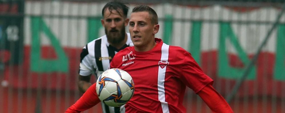 Calcio, serie D: D’Errico, autore di uno dei quattro gol del Monza