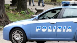 Cocaina su un piatto e i nomi dei clienti in un’agenda: spacciatore arrestato a Lissone