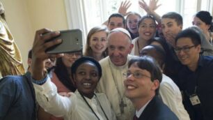 Un selfie con papa Francesco