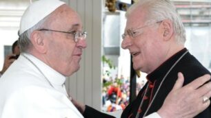 Papa Francesco e il cardinale arcivescovo di Milano Angelo Scola