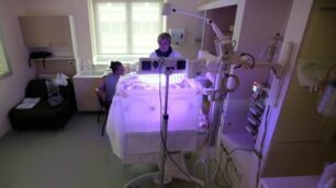 Monza Ospedale san Gerardo Fondazione Ospedale della mamma e del bambino Apertura del nuovo reparto di neonatologia all avanguardia in europa per spazi e controlli a distanza delle strutture a disposizione dei nuclei familiari