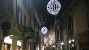 Monza Luminarie natalizie via Mantegazza
