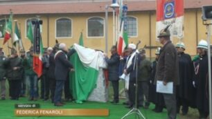 Monza, la festa degli alpini con l’inaugurazione del monumento a Don Gnocchi