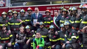 I vigili del fuoco volontari di Lissone che a ottobre 2016 hanno sfilato al Columbus Day a New York