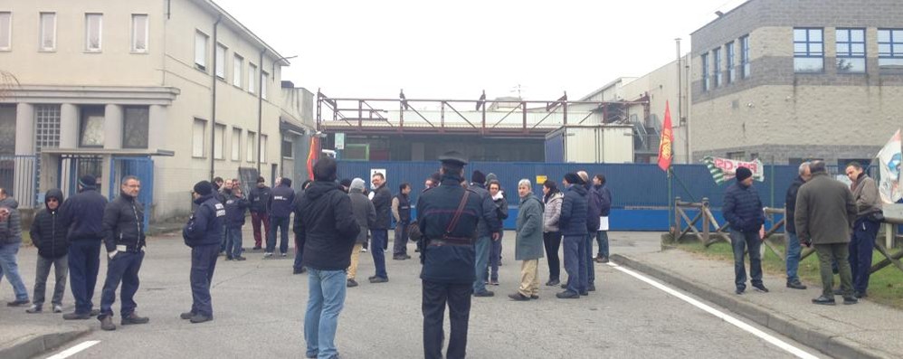 Protesta all’ Albertini di Villasanta - foto Valeria Pinoia