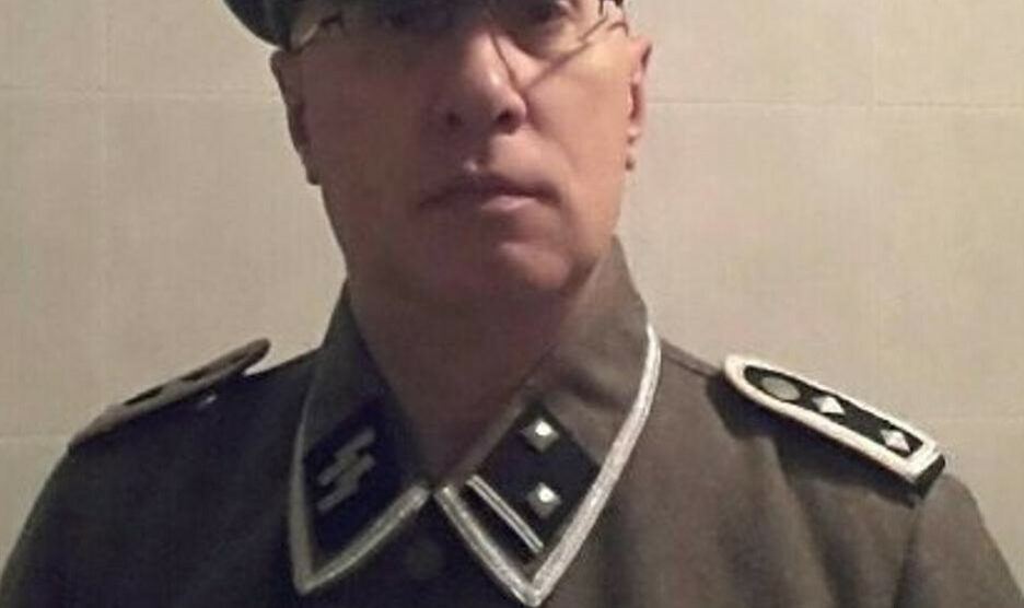 Biassono: il comandante della polizia locale si traveste da nazista