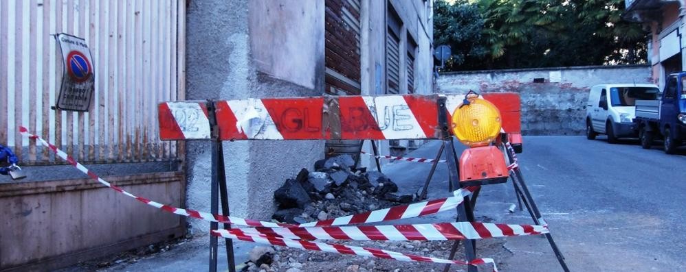 Meda, l’edificio all’angolo tra via Vignoni e corso Matteotti dove si è verificata la fuga di gas