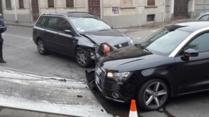 Seregno: la scena dell’incidente in via Circonvallazione