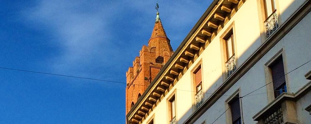 Meteo, vento e cielo terso a Monza e Brianza (foto chiara p)