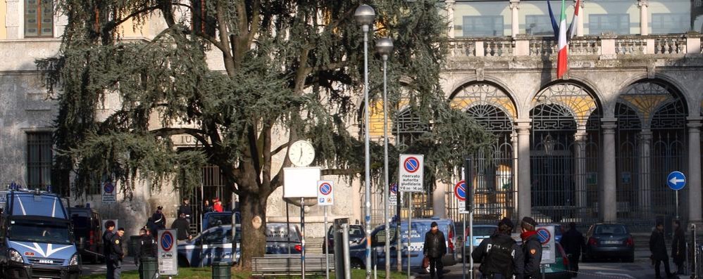 MONZA TRIBUNALE