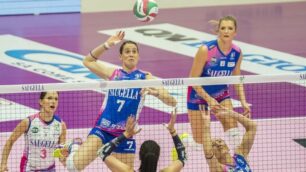 Volley, Saugella Team Monza: Francesca Devetag in attacco