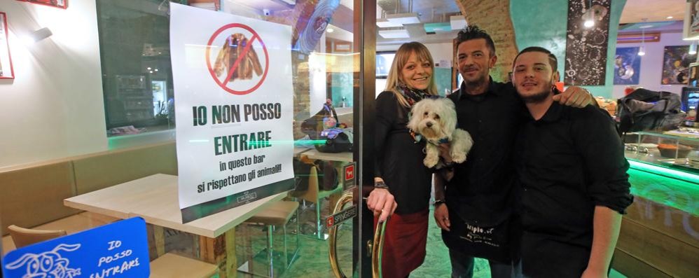 Monza, No Pelliccia: la provocazione Bar Arengo è stata adottata anche dal pizzaiolo napoletano Gino Sorbillo