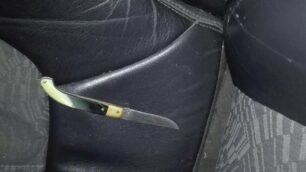 Il coltello trovato nella Mercedes