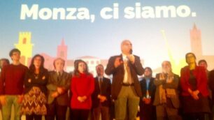 Scanagatti  sul palco del Capitol  ufficializza  la sua candidaturaFoto Fabrizio Radaelli