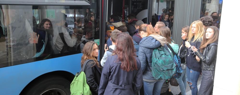 Autobus sempre più a rischio