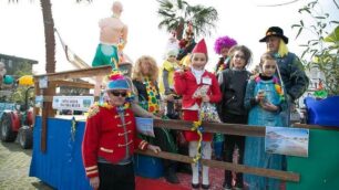 Cartoline di carnevale da Monza e Brianza