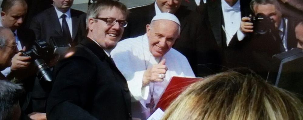 Il Cittadino da Papa Francesco: il direttore Davide Perego consegna il numero speciale