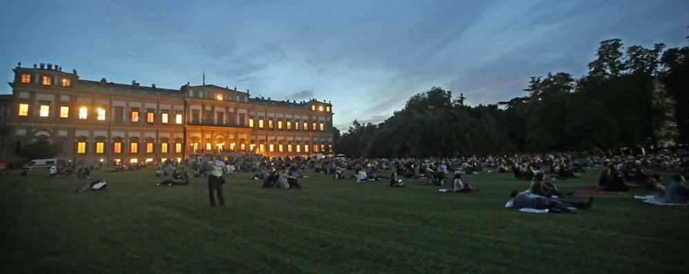 Monza Notturna giardini villa reale