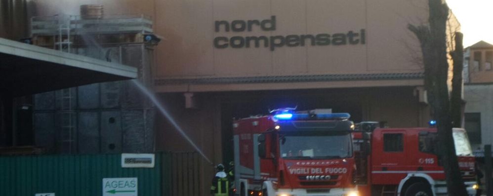 I vigili del fuoco al lavoro alla Nord compensati