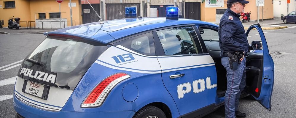 Un’auto della polizia