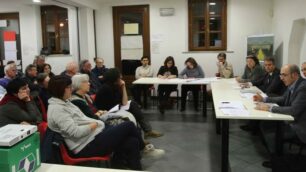 Gli assessori con i cittadini a Sant’Albino