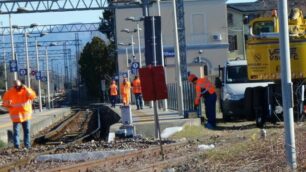 La stazione ferroviaria di Villasanta dopo la morte del 50enne