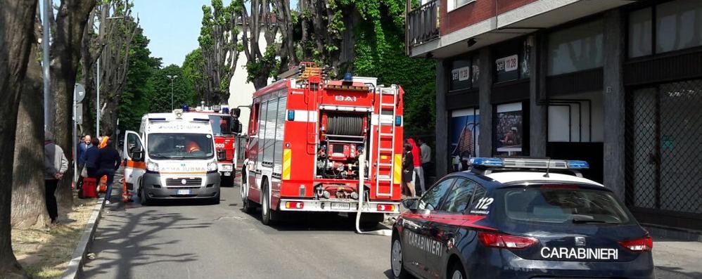 Incendio box a Seveso - foto Terraneo