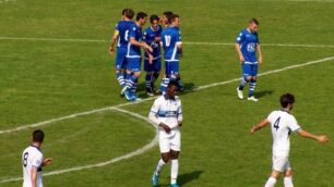 Calcio, Seregno: l'esultanza di Samuele Calmi dopo il gol del 2-0