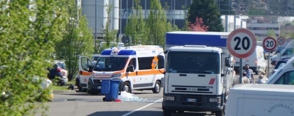 Desio, uomo ferito da un bancale d'acqua - foto Edoardo Terraneo