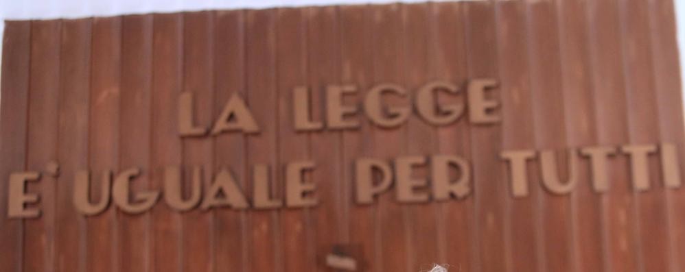 Monza tribunale