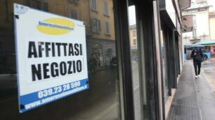 Monza Negozi sfitti via Cavour