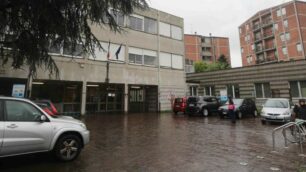 Monza Scuola elementare salvo d Acquisto