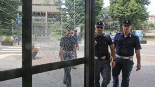 Controlli di polizia alla stazione di Monza