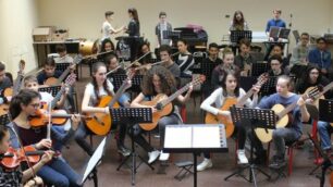 L'orchestra degli studenti della don Milani di Seregno, indirizzo musicale