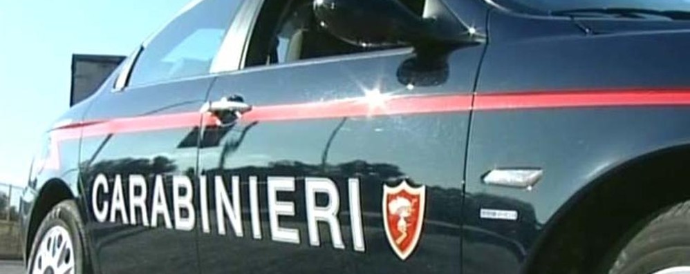 Sul posto i militari della locale stazione