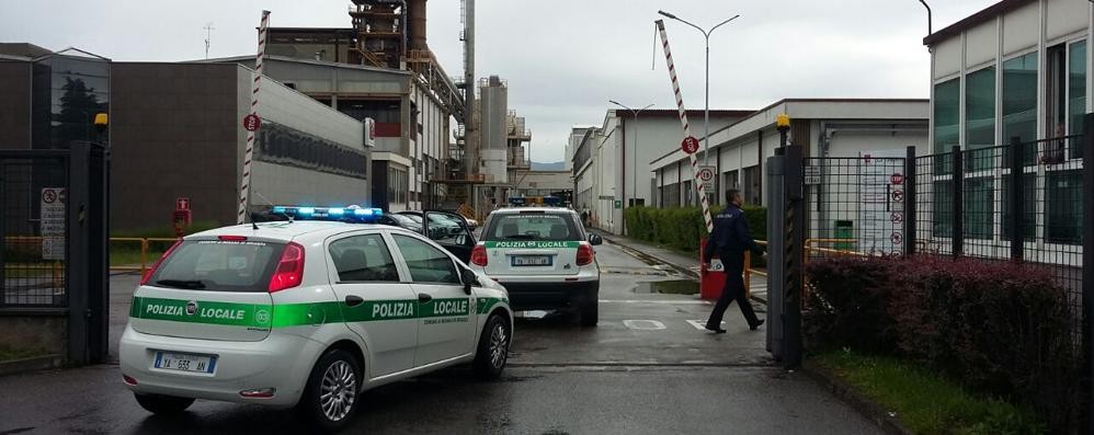 Besana in Brianza, incidente mortale sul lavoro in vetreria via Parini lunedì 8 maggio 2017