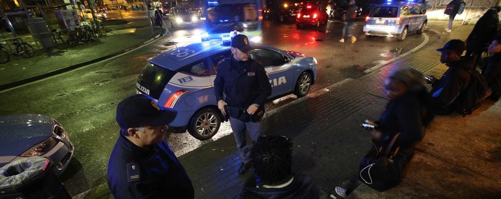 Monza Stazione Fs , controlli della Polizia di Stato