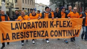 Lavoratori della K-Flex di Roncello a Monza l'1 maggio 2017