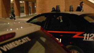 Carabinieri in piazza Marconi