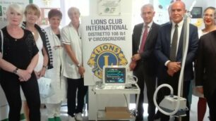 Desio, donazione Lions alla pediatria dell'ospedale