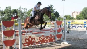 Il campionato italiano Sef Italia di Dressage-salto ostacoli- pony games in corso a Seregno località Dosso ( foto Volonterio)