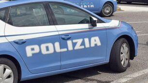 Auto della polizia di stato