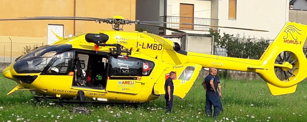 Sul posto dell’infortunio è arrivato anche l’elisoccorso