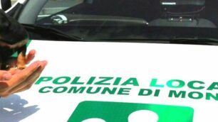 Il pincher salvato alla polizia locale