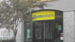Un ufficio postale: aumentano i brianzoli che aprono libretti in Posta