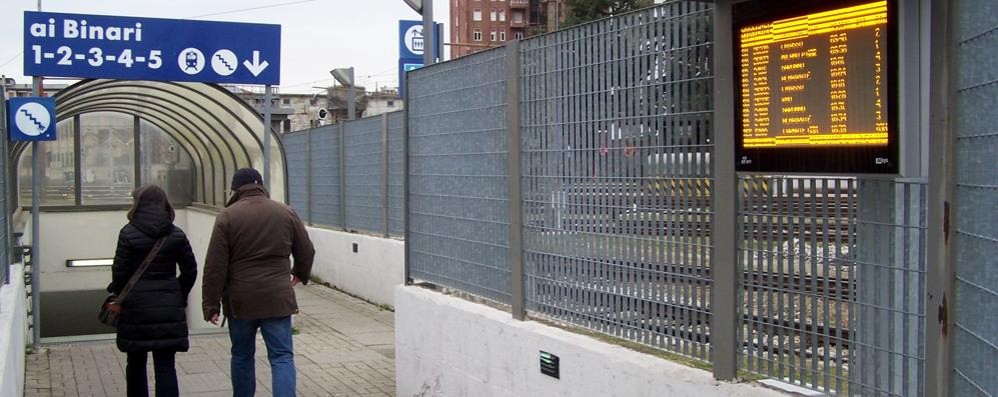 L’ingresso dalla via Comina del sottopasso di stazione di Seregno