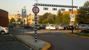 Il parcheggio di piazza Marconi a Vimercate